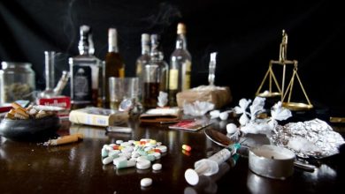 تصویر از 10 دلیل برای اینکه افراد معتاد به مصرف مواد ادامه می­‌دهند