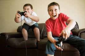 تصویر از بررسی خشونت در بازیهای ویدئویی و آنلاین کودک و نوجوان